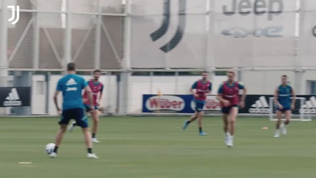  Di Maria's show at the training session