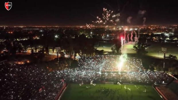 Amazing night atmosphere and fireworks show at Newell's stadium