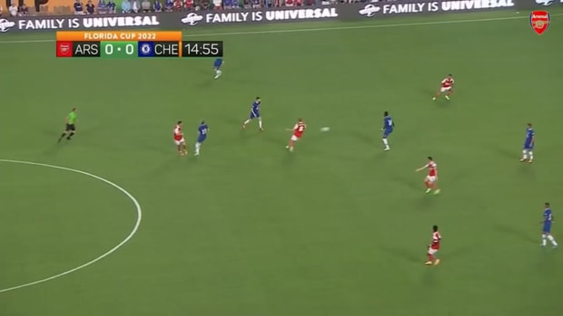 Gabriel Jesus' lovely chip goal vs Chelsea