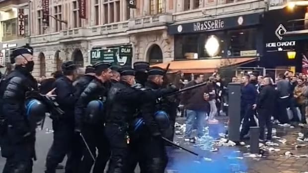 Chelsea fans clash with Police in Lille