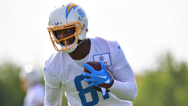 Jul 27, 2022; Costa Mesa, CA, USA; Los Angeles Chargers wide receiver Mike Williams (81) during training camp at Jack Hammett Sports Complex. Mandatory Credit: Gary A. Vasquez-USA TODAY Sports