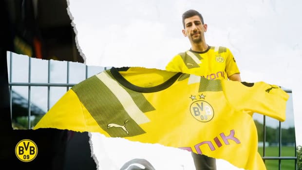 Borussia Dortmund's new cup-kit for the 22/23 season
