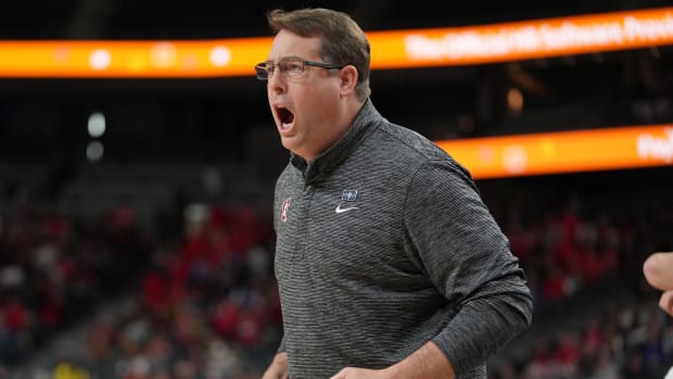 Stanford Cardinal head coach Jerod Haase is pictured in a game against the Arizona Wildcats during the second half at T-Mobile Arena