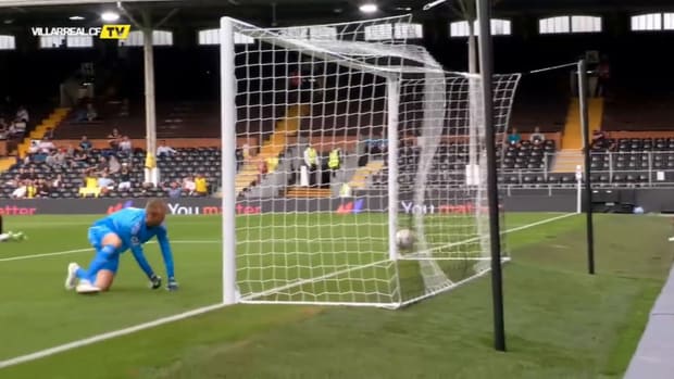 Parejo's fantastic half-volley goal against Fulham