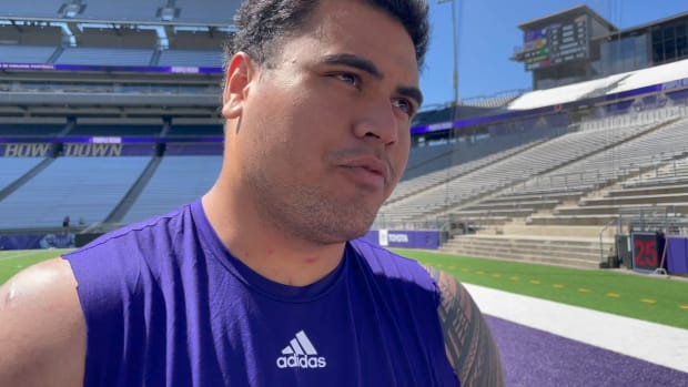 Ulumoo Ale discusses his new Husky position.