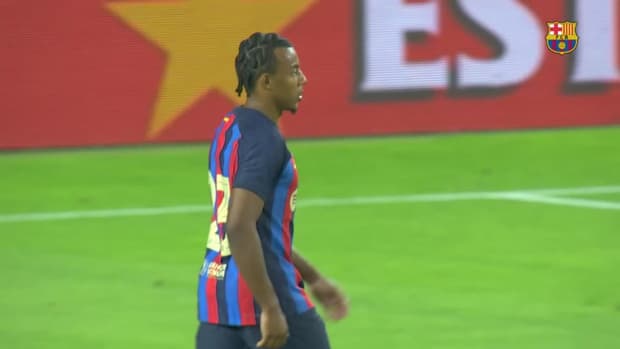 Kounde's debut with FC Barcelona
