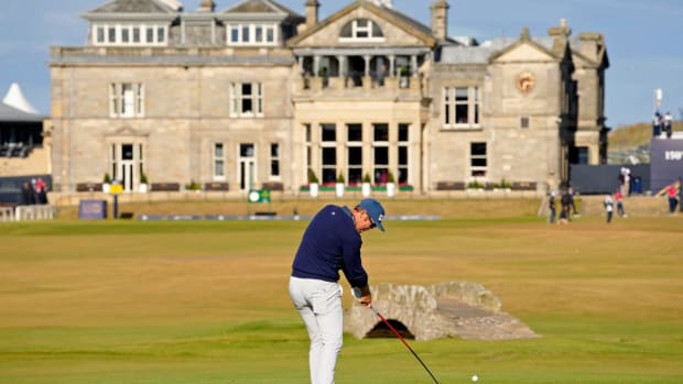 Jul 15, 2022; St. Andrews, SCT; Seamus Power tees off on the 18th hole during the second round of the 150th Open Championship golf tournament at St. Andrews Old Course. Mandatory Credit: Michael Madrid-USA TODAY Sports