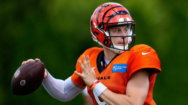 Cincinnati Bengals quarterback Joe Burrow (9) throws a pass during a training camp practice at the Paycor Stadium practice fields in downtown Cincinnati on Wednesday, Aug. 17, 2022. Cincinnati Bengals Training Camp