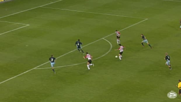 Park Ji-sung's first Eredivisie goal for PSV
