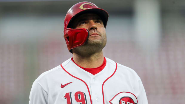 Reds first baseman Joey Votto (19) looks up after striking out in the sixth inning of a game against the Los Angeles Dodgers.