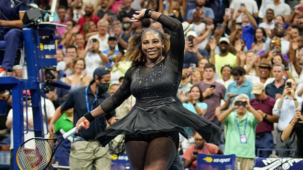 Serena Williams celebrate first-round win at 2022 U.S. Open