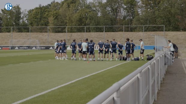 Schalke stars prepare for Stuttgart