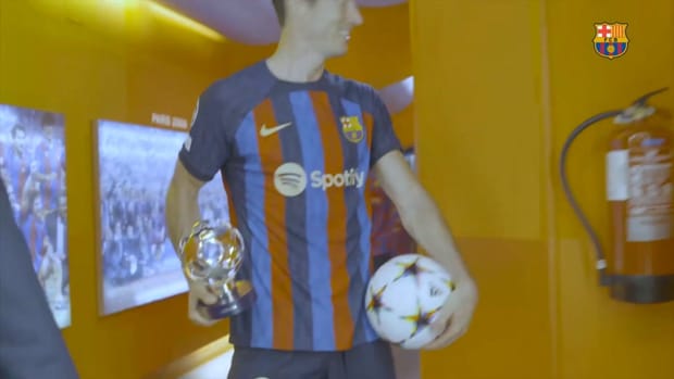 Behind the scenes: Lewandowski got his first hat-trick with Barça