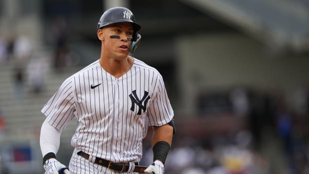 New York Yankees OF Aaron Judge rounds bases home run