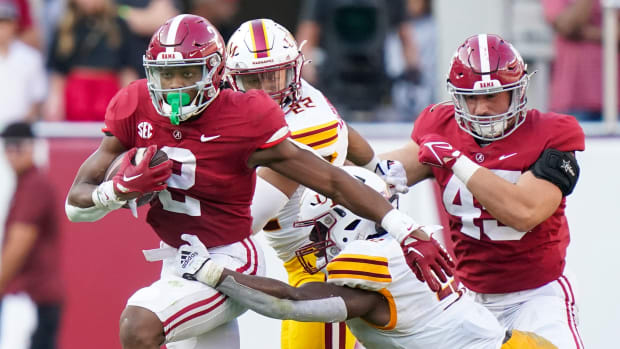 Alabama Crimson Tide running back Jase McClellan (2) carries the ball against the UL Monroe Warhawks during the second half at Bryant-Denny Stadium.