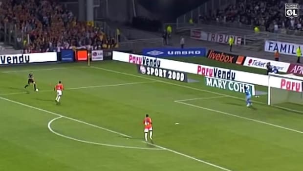 Karim Benzema's outstanding solo goal vs Lens