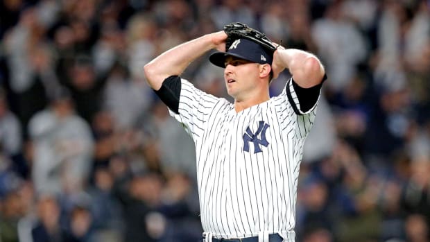 New York Yankees RP Zack Britton reacts on mound