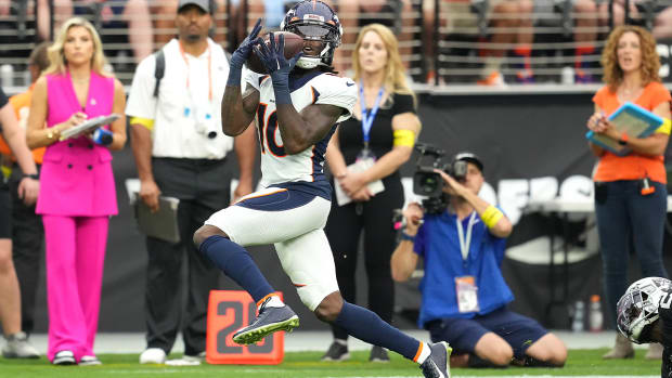 Oct 2, 2022; Paradise, Nevada, USA; Denver Broncos wide receiver Jerry Jeudy (10) makes a catch against the Las Vegas Raiders during a game at Allegiant Stadium.