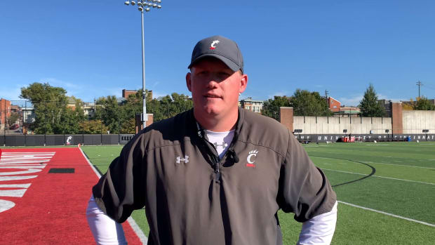 UC TE Coach Nate Letton on His First Year, Tight End Blocking, Versatility, and More