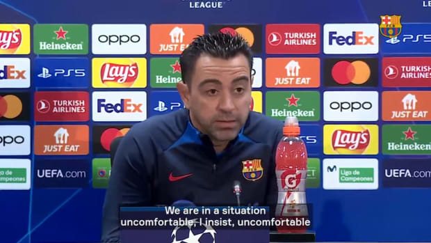 Xavi: "We are in an awkward situation'