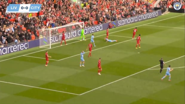 Foden and De Bruyne cancel out Salah stunner
