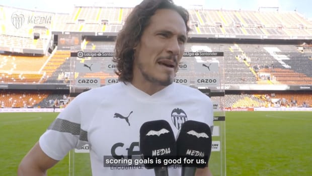 Cavani on his first goals at Valencia