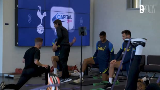 Spurs players get ready for Old Trafford test