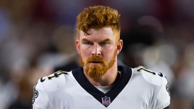 Saints quarterback Andy Dalton ahead of the game vs. the Cardinals on Oct. 20, 2022.