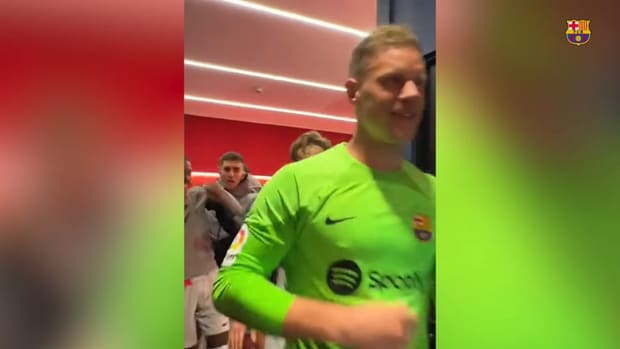 Barça's overflowing joy in the locker room
