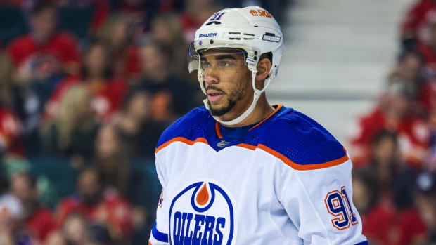 Edmonton Oilers winger Evander Kane prepares for a game vs. the Flames.