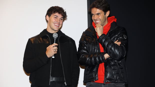 Influencer Noah Beck and Brazilian soccer great Kaká at a World Cup 2022 event.