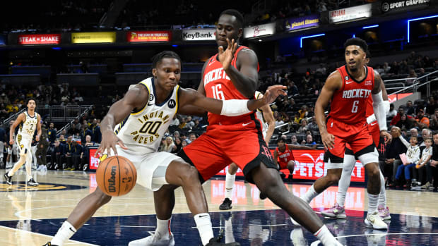 Bennedict Mathurin Indiana Pacers Houston Rockets