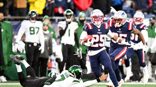 New England Patriots Marcus Jones punt return touchdown to defeat New York Jets