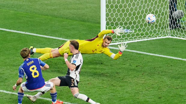 Neuer deja pasar gol en Japón vs Alemania