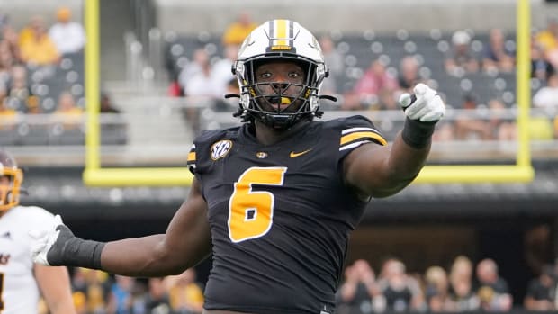 Missouri Tigers defensive lineman Darius Robinson (6) celebrates after a play against the Central Michigan Chippewas during the game at Faurot Field at Memorial Stadium.