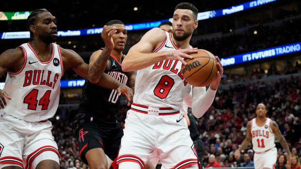 LaVine during the Bulls' 124-119 overtime win over the Rockets on Jan. 10, 2024.