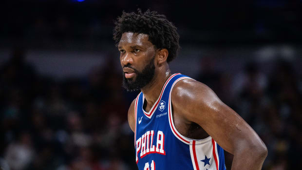 Joel Embiid's uncertain future with a new injury could have an effect on the 76ers' trade deadline plans.