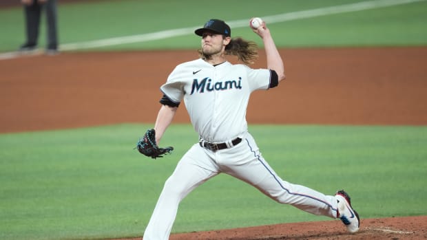 Miami Marlins relief pitcher Steven Okert pitches in the fourth inning against the New York Mets at loanDepot Park. (2023)