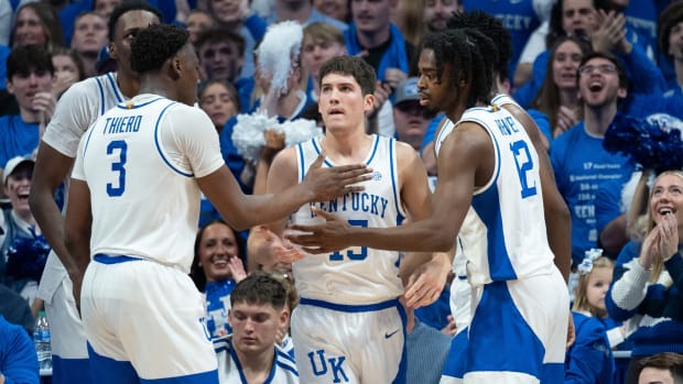 Kentucky Wildcats celebrate Reed Sheppard s (15) play during their game against the Gonzaga Bulldogs on Saturday, Feb. 10, 2024 at Rupp Arena.