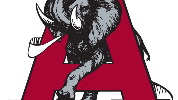Alabama throwback logo with elephant