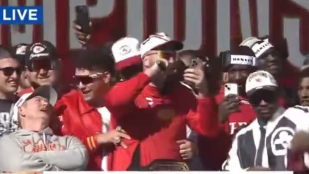 Travis Kelce’s Awkward Super Bowl Parade Moment Led to Lots of Jokes From NFL Fans