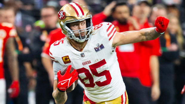George Kittle catches a pass in Super Bowl LVIII.