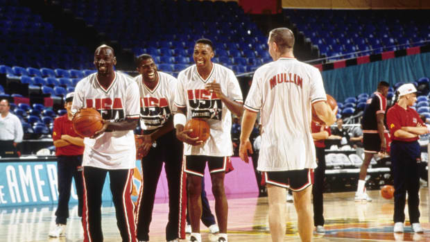 USA dream team guard Michael Jordan - Michael Jordan - Scottie Pippen and Chris Mullin prior to the game against Puerto Rico during the 1992 Tournament of the Americas at Memorial Coliseum.