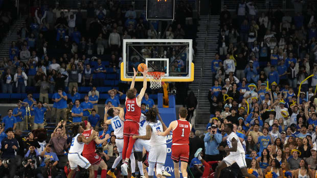 Feb 18, 2024; Los Angeles, California, USA; Utah Utes center Branden Carlson (35) scores the winning basket in the second half against the UCLA Bruins at Pauley Pavilion presented by Wescom. Utah defeated UCLA 70-69. Mandatory Credit: Kirby Lee-USA TODAY Sports