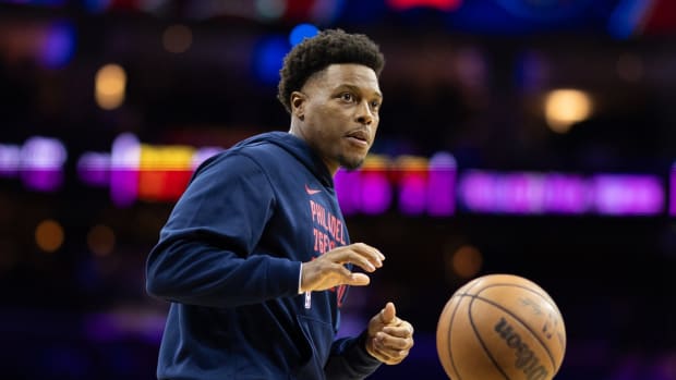 Kyle Lowry received stitches during his Sixers debut on Thursday against the Knicks.