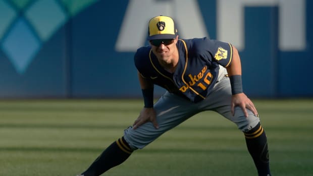 Sep 4, 2023; Pittsburgh, Pennsylvania, USA; Milwaukee Brewers center fielder Sal Frelick (10) warms up in the outfield before a game against the Pittsburgh Pirates at PNC Park.