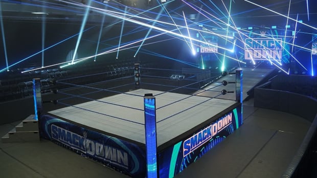 A look at the WWE SmackDown setup during the ThunderDome days.