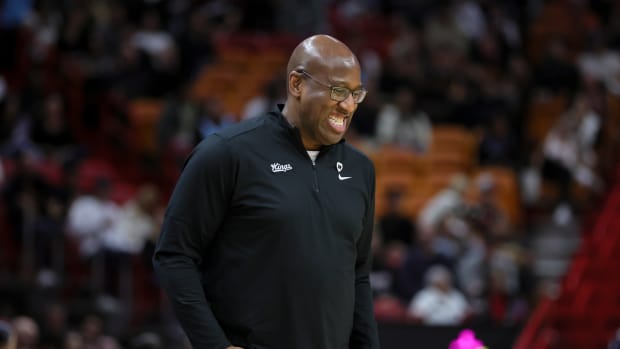 Jan 31, 2024; Miami, Florida, USA; Sacramento Kings head coach Mike Brown reacts on the sideline against the Miami Heat during the first quarter at Kaseya Center. Mandatory Credit: Sam Navarro-USA TODAY Sports