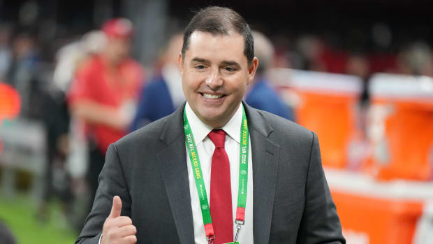 Nov 21, 2022; Mexico City, MEX; San Francisco 49ers Chief Executive Officer Jed York gestures prior to the NFL International Series Monday Night Football game against the Arizona Cardinals at Estadio Azteca. Mandatory Credit: Kirby Lee-USA TODAY Sports