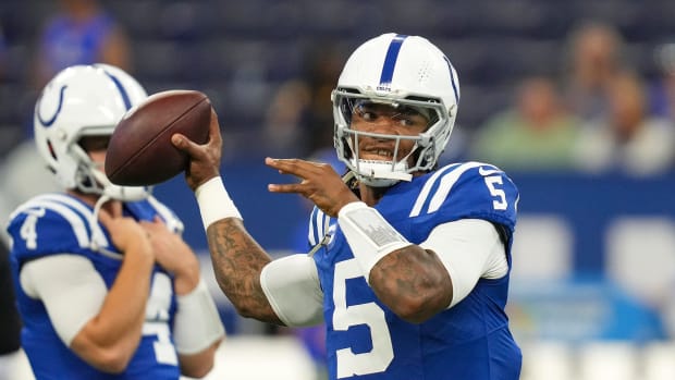 Indianapolis Colts quarterback Anthony Richardson (5) throws to warm up before facing the Los Angeles Rams on Sunday, Oct. 1, 2023, in Indianapolis.